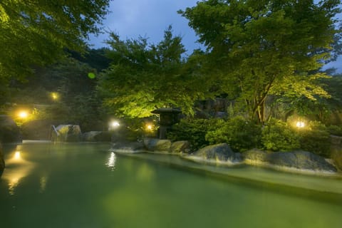 Open Air Bath