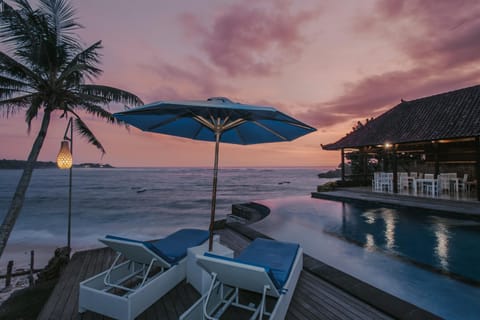 Lembongan Seaview Campground/ 
RV Resort in Nusapenida