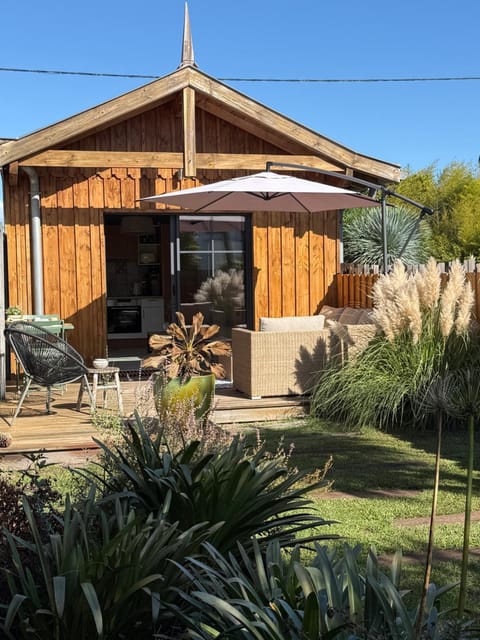 Property building, Patio, Garden, Garden view