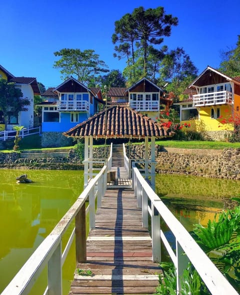 Pousada Chalés do Lago Inn in Visconde de Mauá