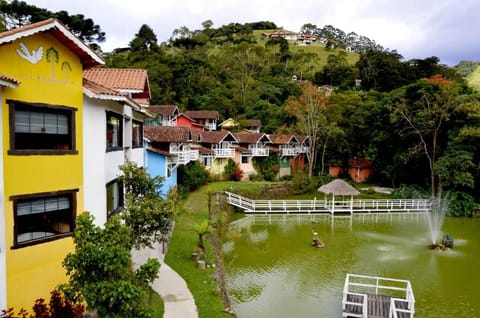 Pousada Chalés do Lago Inn in Visconde de Mauá