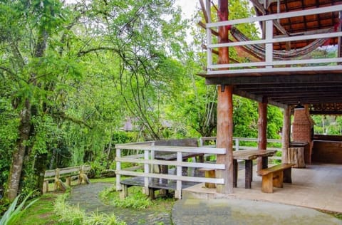 Pousada Chalés do Lago Inn in Visconde de Mauá