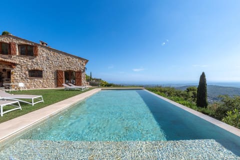 Sea view, Swimming pool