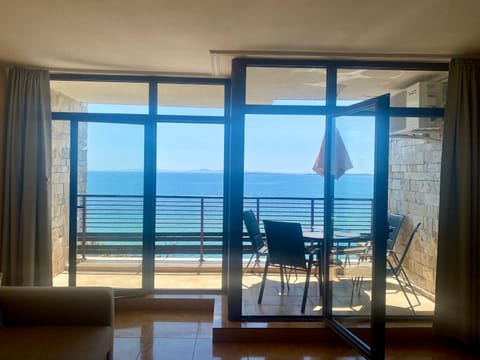 View (from property/room), Living room, Sea view
