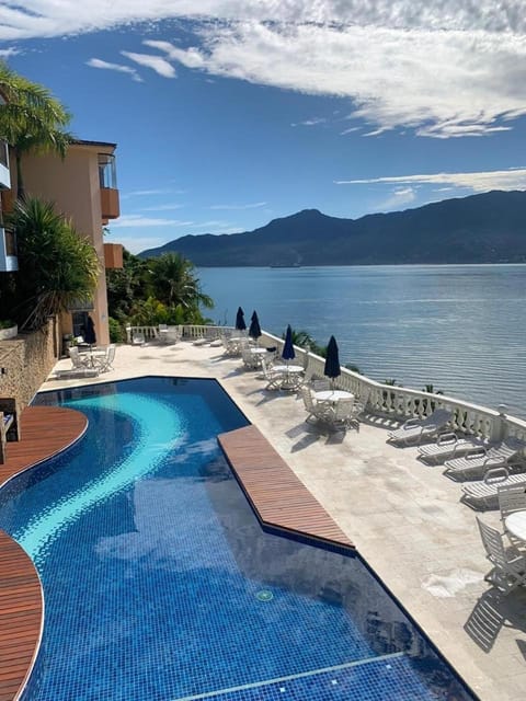 Natural landscape, Mountain view, Pool view, Sea view, Swimming pool, sunbed