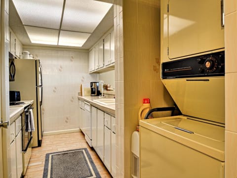 440 West Condos 308S Apartment in Clearwater Beach