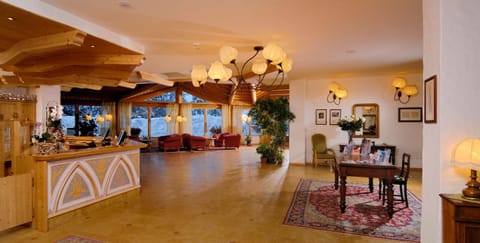 Lobby or reception, Lounge or bar