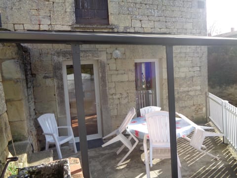 Gite Maison de campagne 86120-22 couchages House in Les Trois-Moutiers