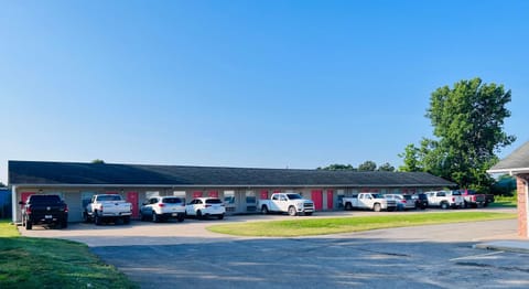 Suite 16 Motel Motel in Gore