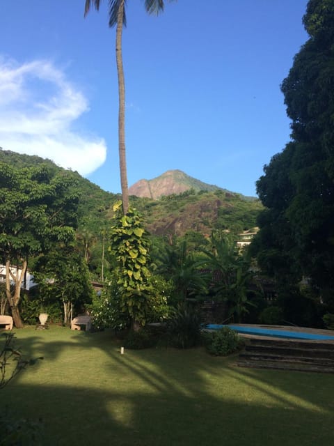 Garden, Garden, Balcony/Terrace, Balcony/Terrace, On site, Landmark view, Mountain view, Pool view
