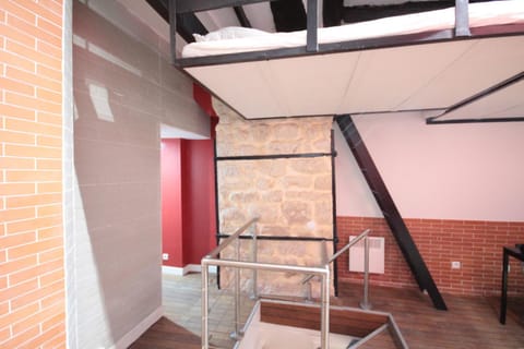 YMMO 75012 Apartment hotel in Paris