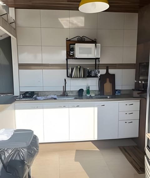 Casa privativa c/5 suites, piscina e churrasqueira House in São Pedro da Aldeia