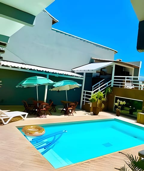 Casa privativa c/5 suites, piscina e churrasqueira House in São Pedro da Aldeia