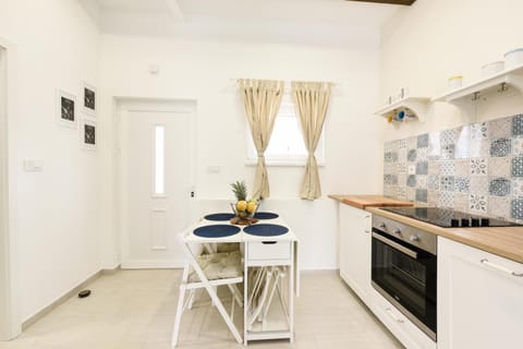 Apartmani ElaDora Apartment in Biograd na Moru