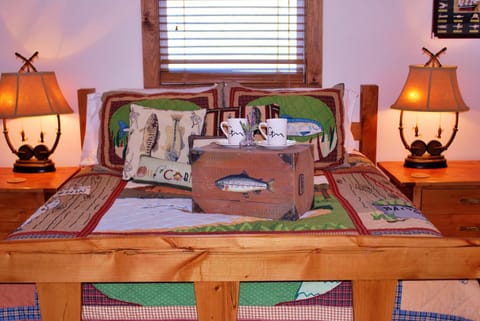 Glory Hills Ranch Bed and Breakfast in Lakehills