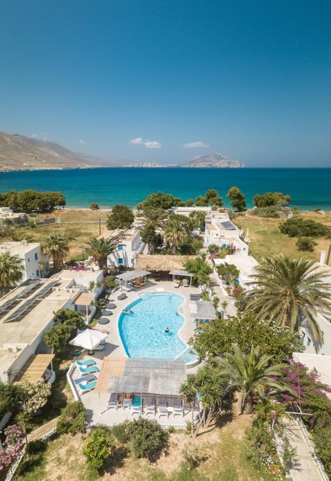 Property building, Garden view, Pool view, Sea view, Swimming pool