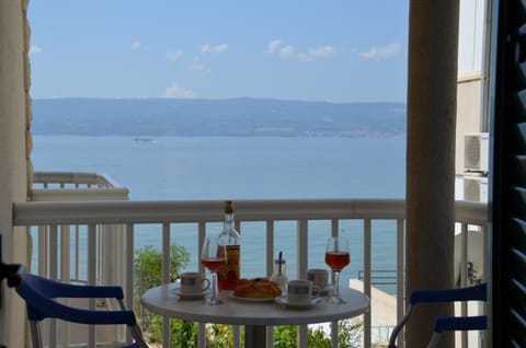 Property building, Balcony/Terrace