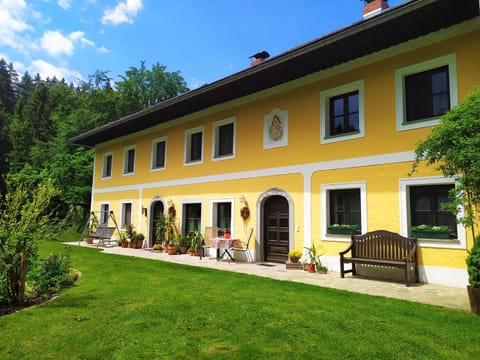 Property building, Summer, Garden