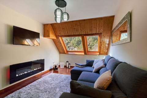 Communal lounge/ TV room, Living room, Seating area, flat iron