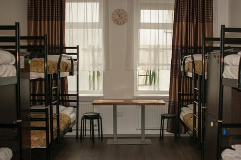 bunk bed