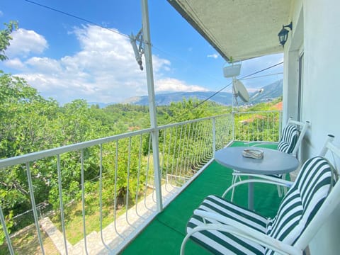 Natural landscape, Balcony/Terrace, Mountain view