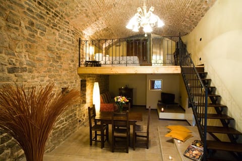 Other, Photo of the whole room