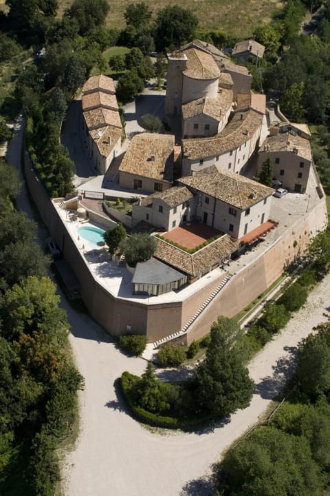 Bird's eye view, On site, Landmark view