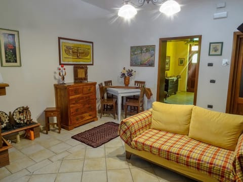 Living room, Lobby or reception