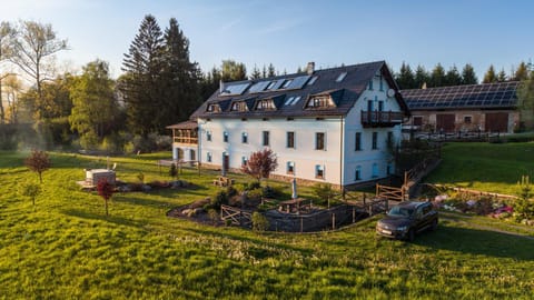 Property building, Spring, Day, Natural landscape, Garden, Garden view