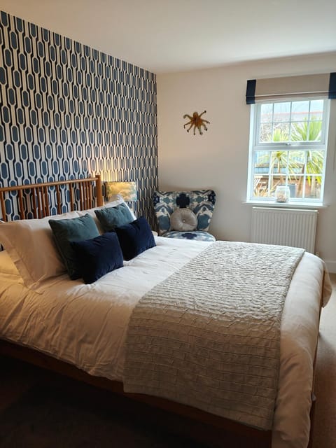 Bedroom, Garden view, Garden view