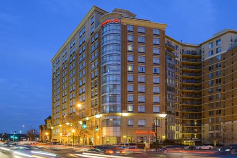 Property building, Night, Neighbourhood, City view, Street view