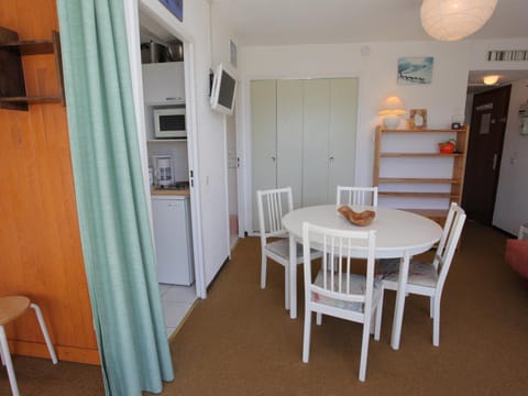 Studio alcôve 5 pers à 50m des pistes, animaux admis - FR-1-416-119 Apartment in Villarembert