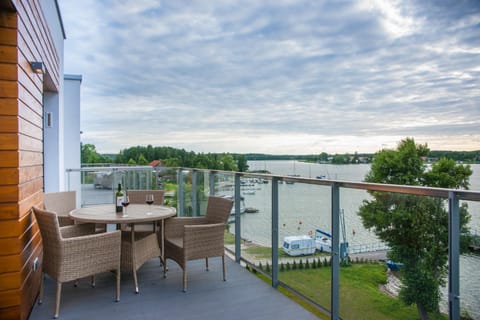 Day, View (from property/room), Garden view