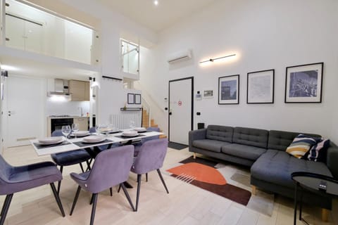 Kitchen or kitchenette, Living room, Seating area, Dining area, stove, air conditioner