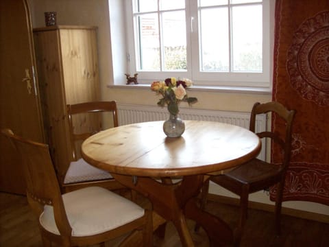 Living room, Photo of the whole room