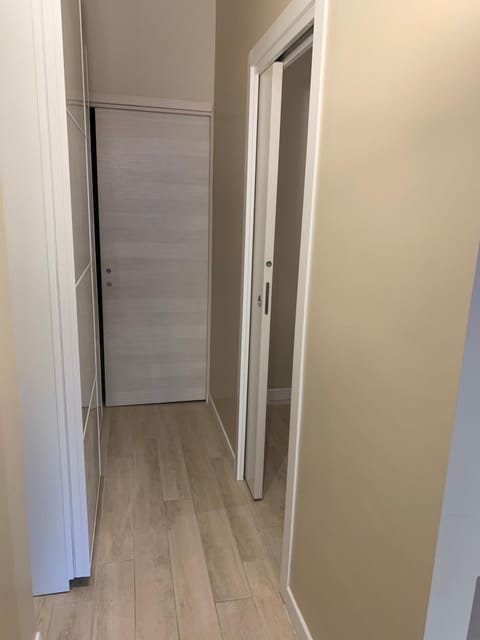 Fan House 22 San Siro 2 camere Wi-fi Netflix Apartment in Milan