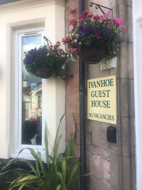 Ivanhoe Guest House Bed and Breakfast in Inverness