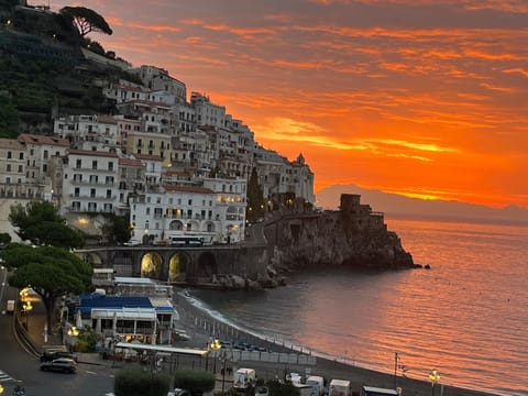 Holidays Baia D'Amalfi Bed and Breakfast in Amalfi