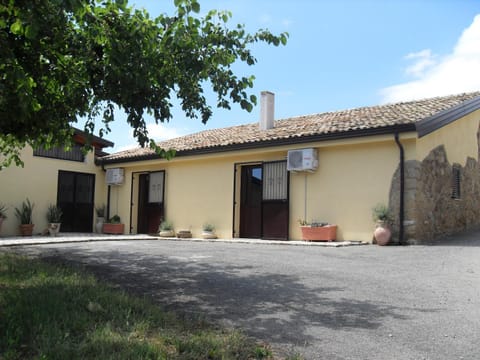 Facade/entrance, Day, Area and facilities