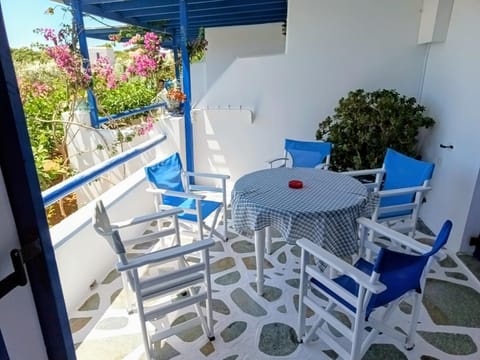 Betty Apartments Apartment in Paros, Greece