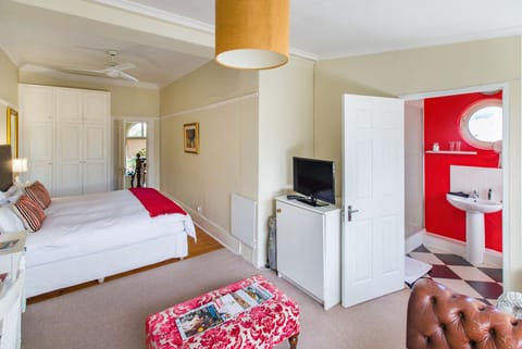 Brooklands House Bed and Breakfast in Cape Town