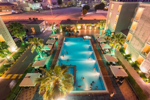 Pool view, Swimming pool