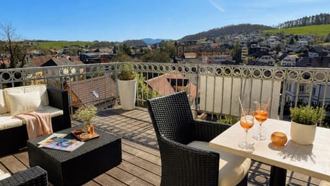 View (from property/room), Balcony/Terrace