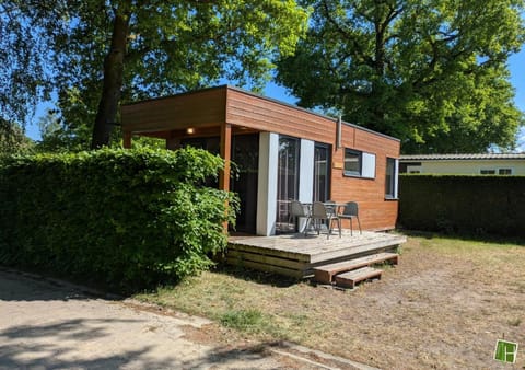 Property building, Day, Summer, Garden, Garden view