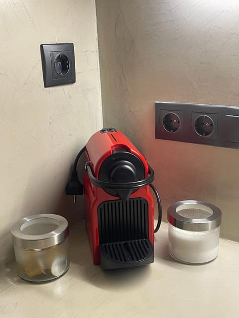 Coffee/tea facilities, kitchen