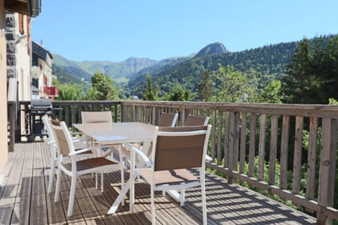 Patio, View (from property/room), Mountain view
