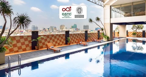 Pool view, Swimming pool