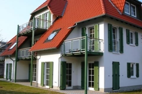 Property building, Balcony/Terrace