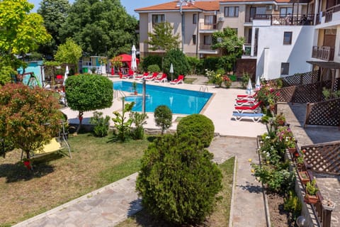 Garden view, Swimming pool