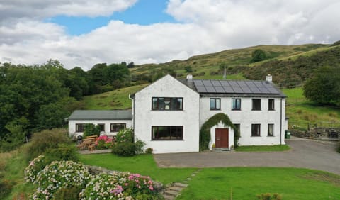 Ghyll Bank House House in England